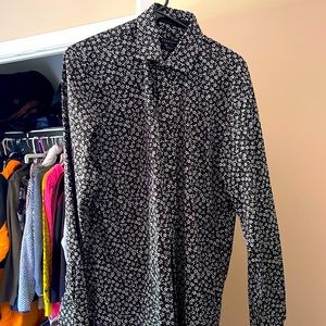 Nice Sean John button-down, worn once with the SJ slacks in my closet!